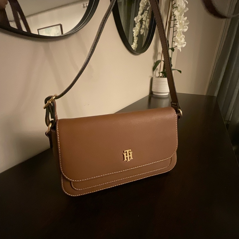 SOLD- Tommy Hilfiger Brown Shoulder Bag